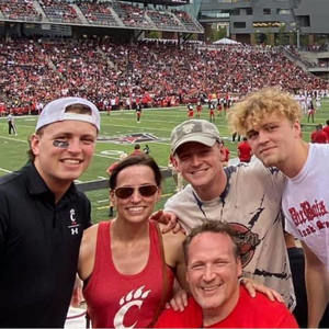 Meet your Posher, Thomas